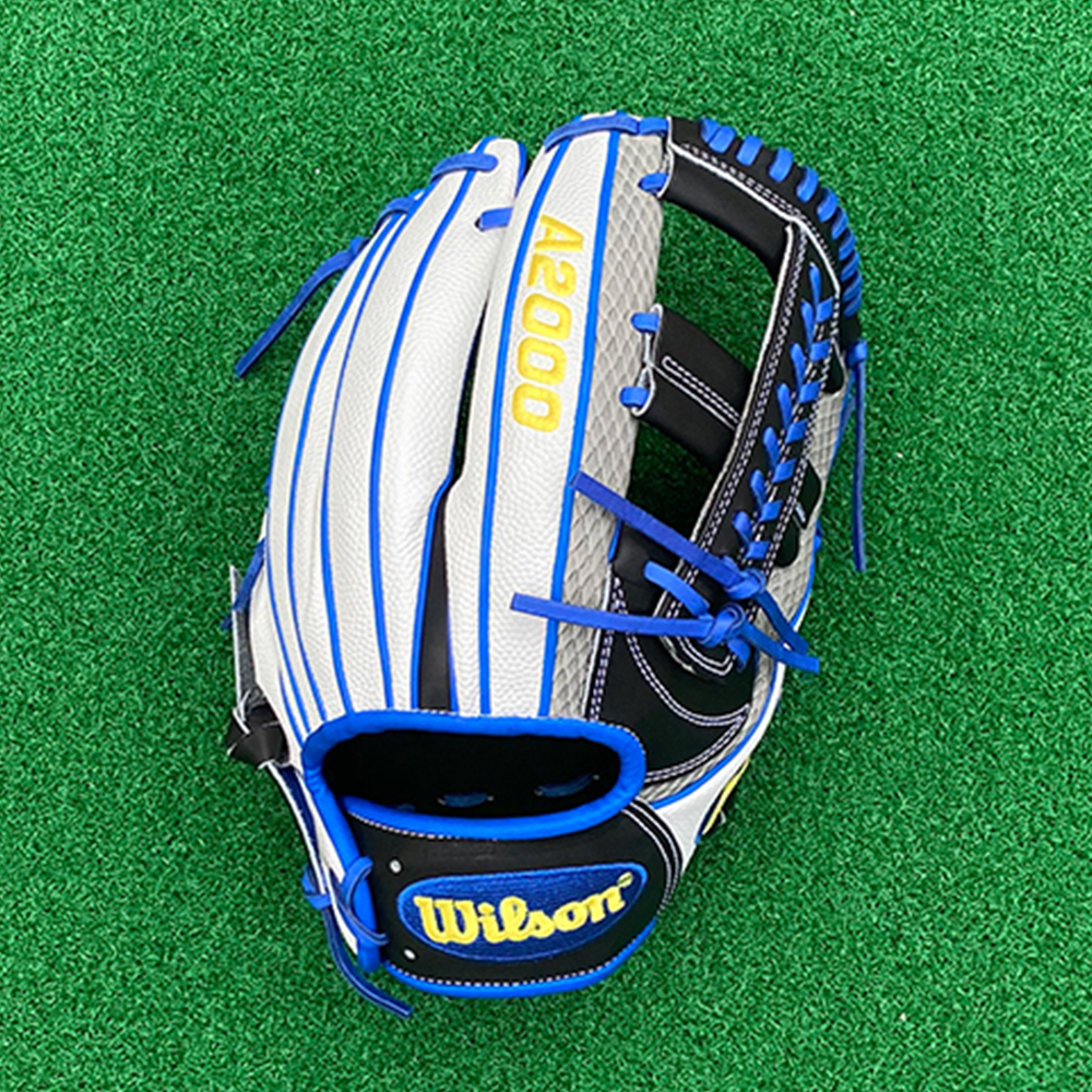 윌슨 A2000 화이트 블루 오더 글러브 WBW1003111175