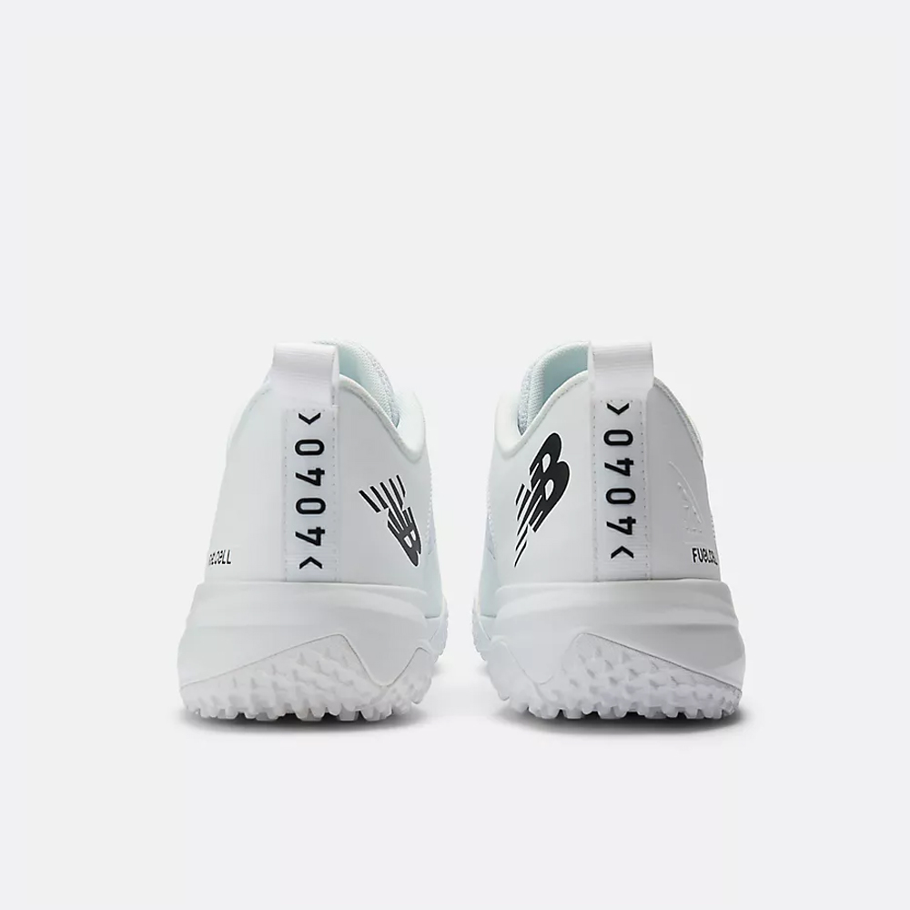 뉴발란스 퓨얼셀 v8 인조잔디화 야구화 T4040TW8 화이트 블랙