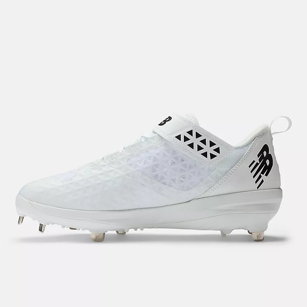 뉴발란스 NB 퓨얼셀 v8 징스파이크 야구화 L4040TW8 화이트 블랙